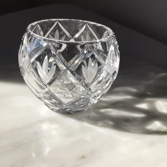 Small Glass Bowl - Picture 3 of 6